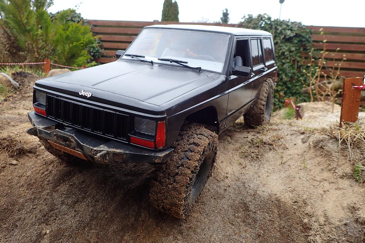 Off-Roader RC4WD Trail Finder 2 LWB Cherokee XJ Hardbody billede 3