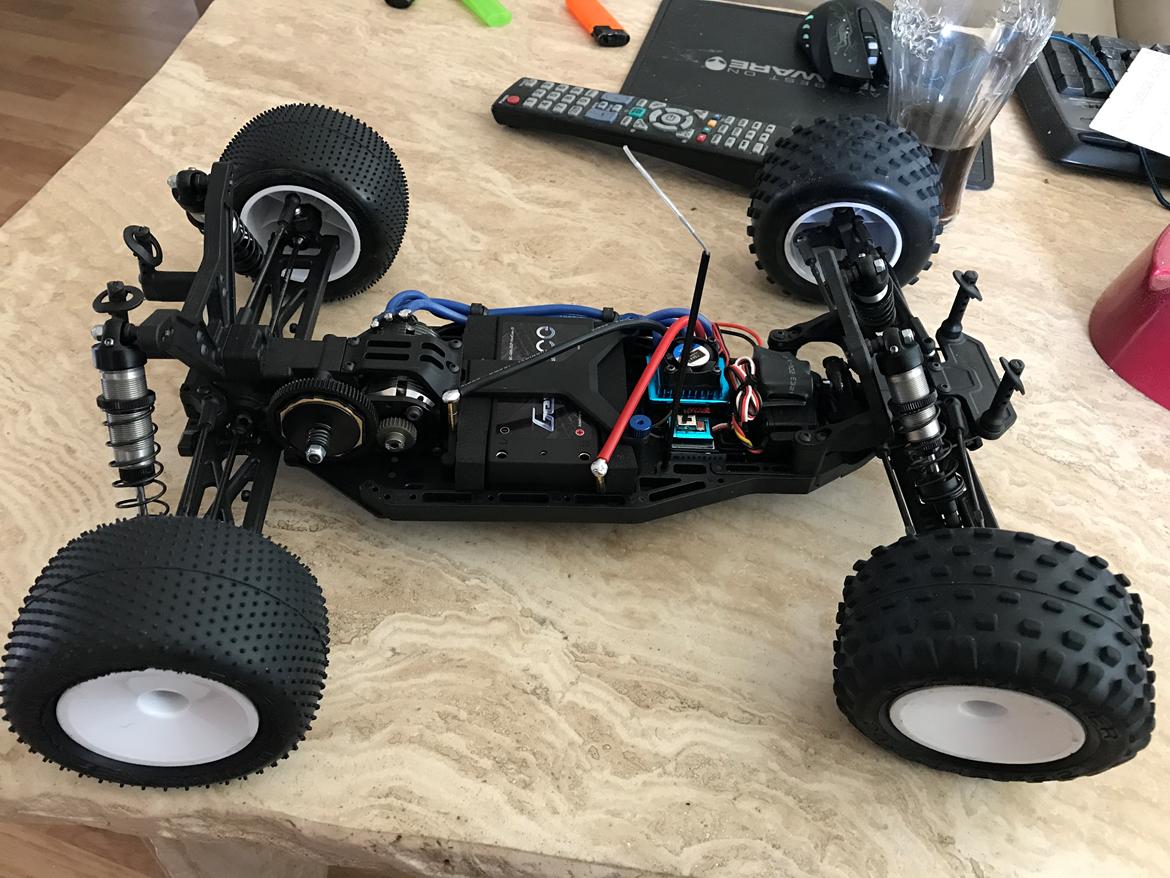 Truck XRAY XT2 billede 6