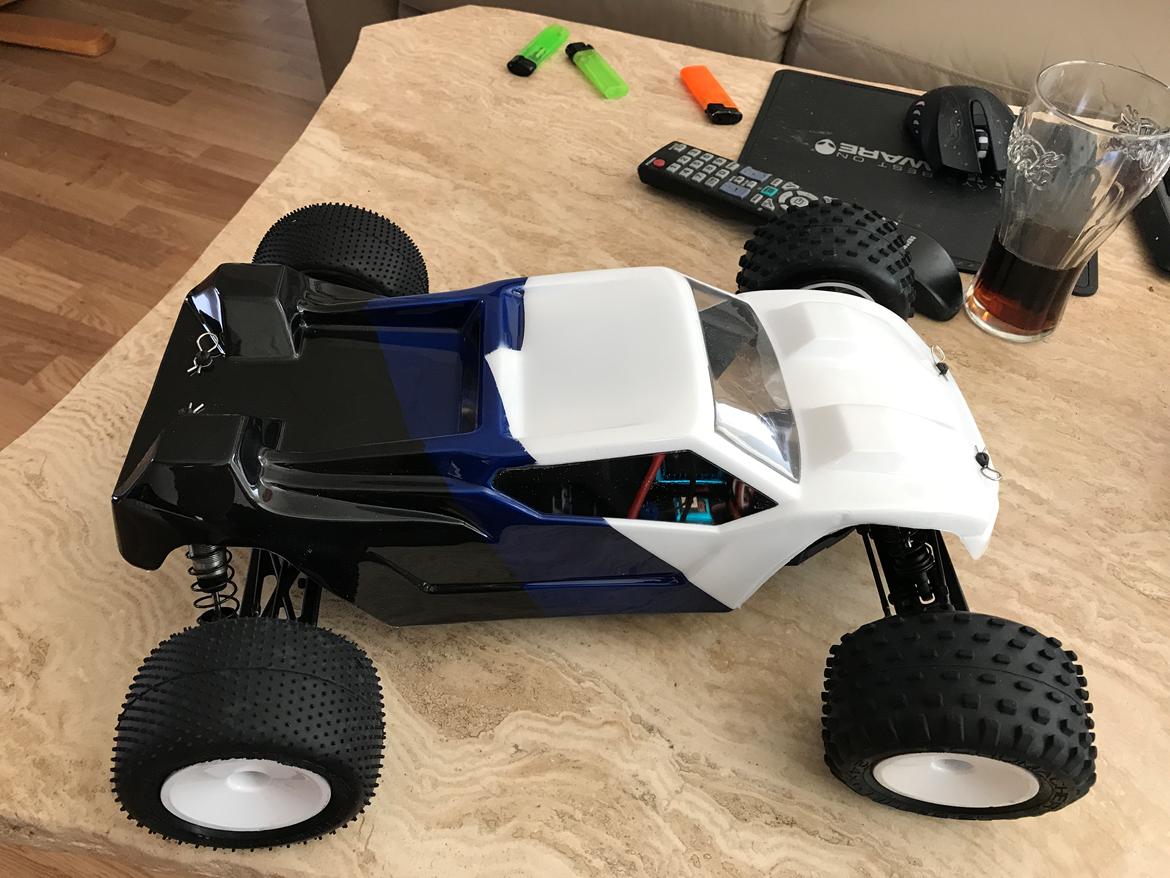 Truck XRAY XT2 billede 4