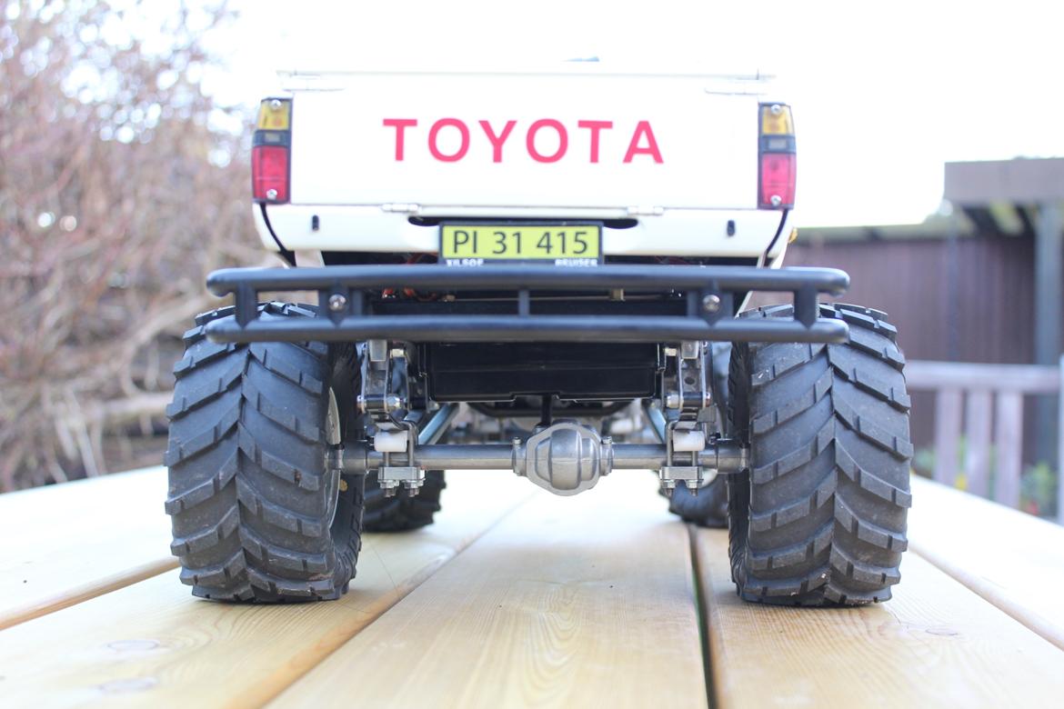 Off-Roader Tamiya HiLux Bruiser re-release 2012 edition billede 5