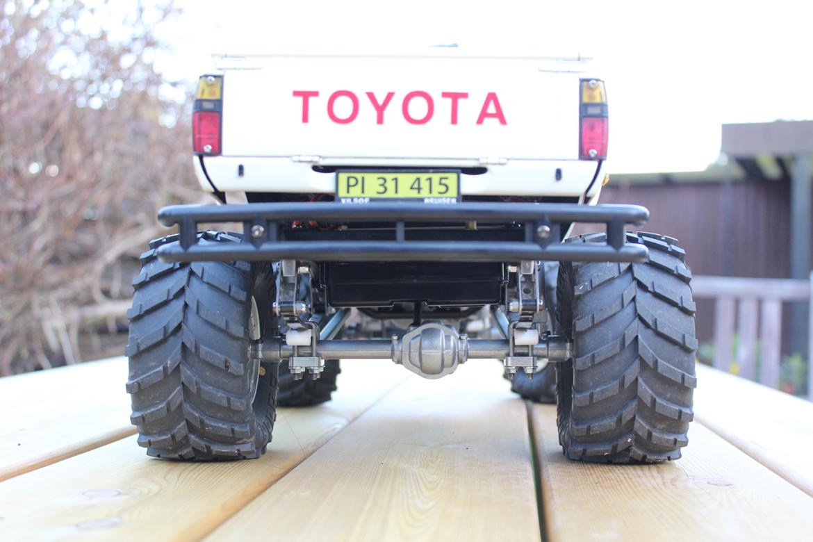 Off-Roader Tamiya HiLux Bruiser re-release 2012 edition billede 5