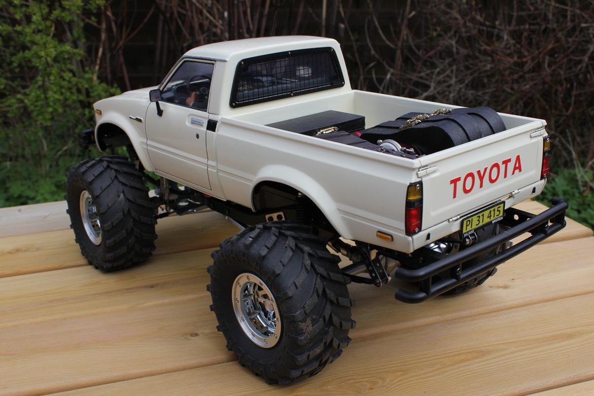 Off-Roader Tamiya HiLux Bruiser re-release 2012 edition billede 32