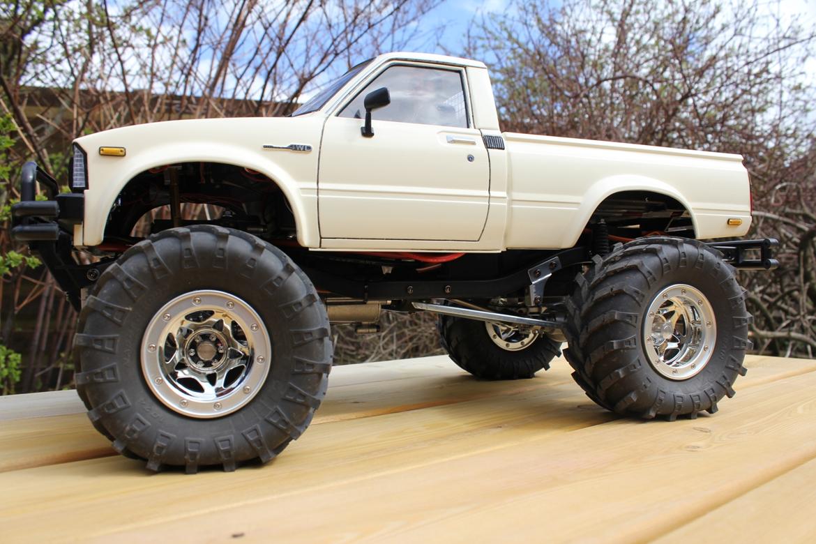 Off-Roader Tamiya HiLux Bruiser re-release 2012 edition billede 2