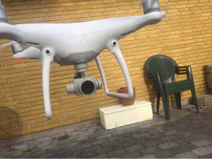 Multirotor DJI Phantom 4 billede 1