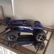 Off-Roader Traxxas e-revo vxl 1/16