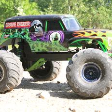 Truck Traxxas Stampede Gravedigger VXL