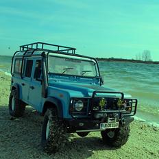 Off-Roader Land Rover Defender 110"  MEX