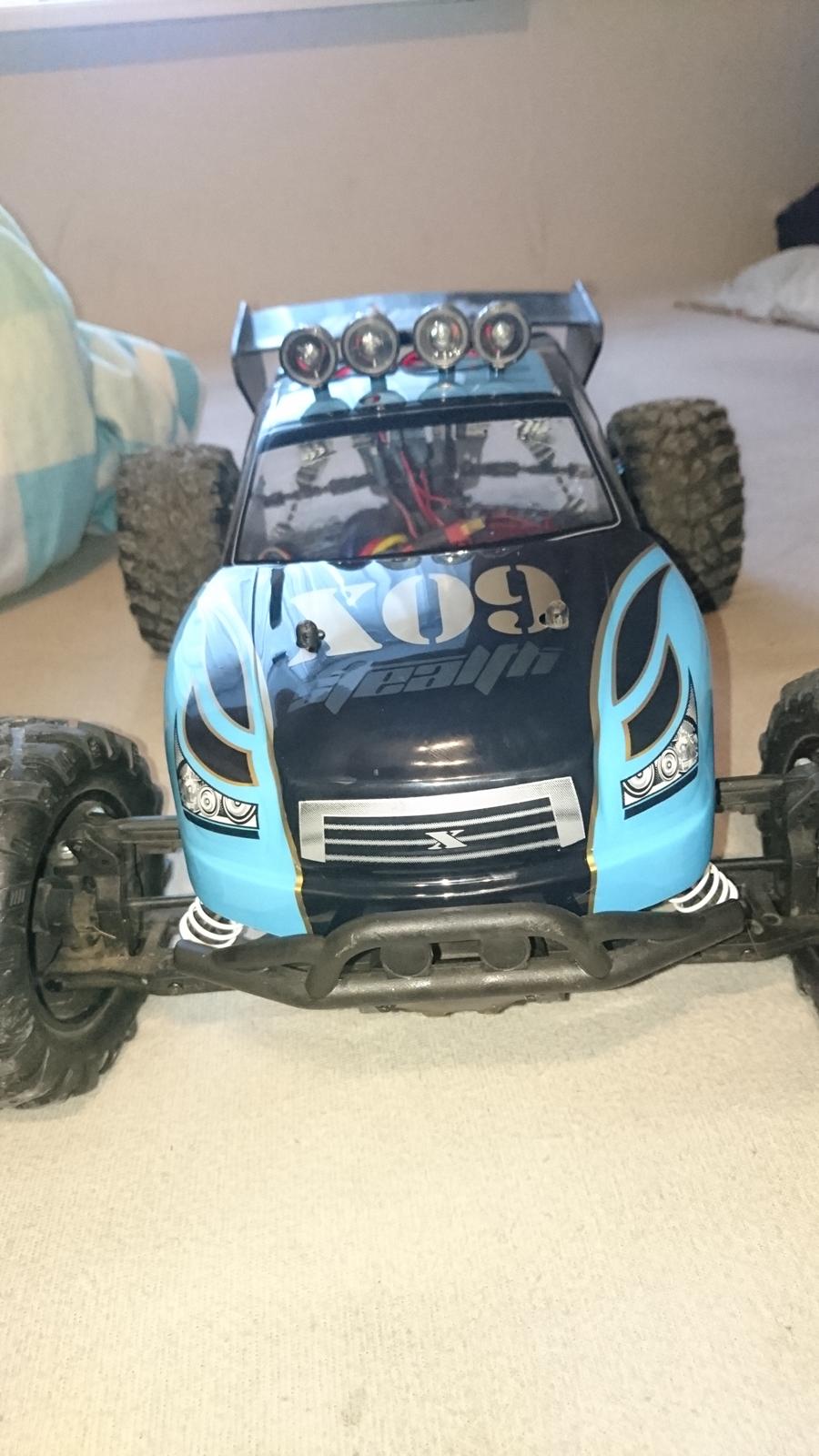 Off-Roader stealth x09 billede 1