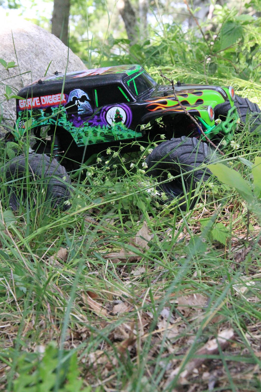 Truck Traxxas Stampede Gravedigger VXL billede 7