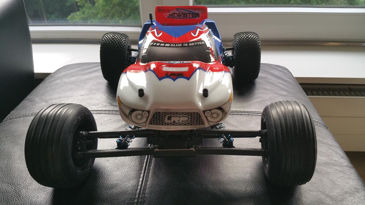 Off-Roader Lrp s10 twister truggy [Tidl. RC-enhed] billede 3