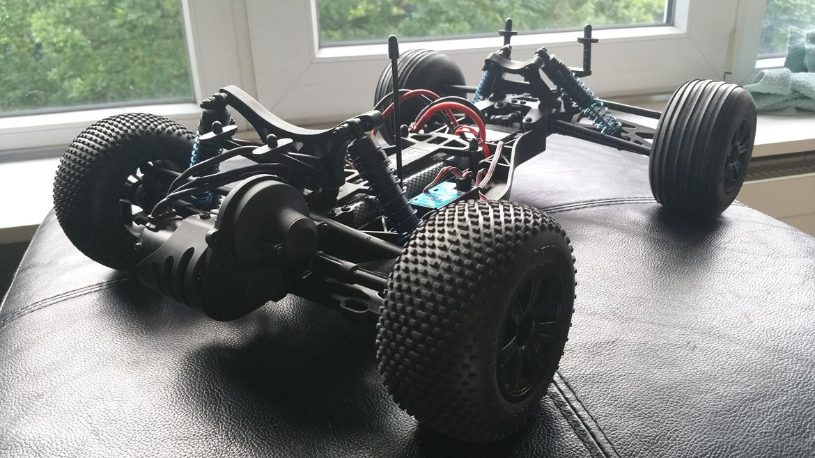 Off-Roader Lrp s10 twister truggy [Tidl. RC-enhed] billede 10