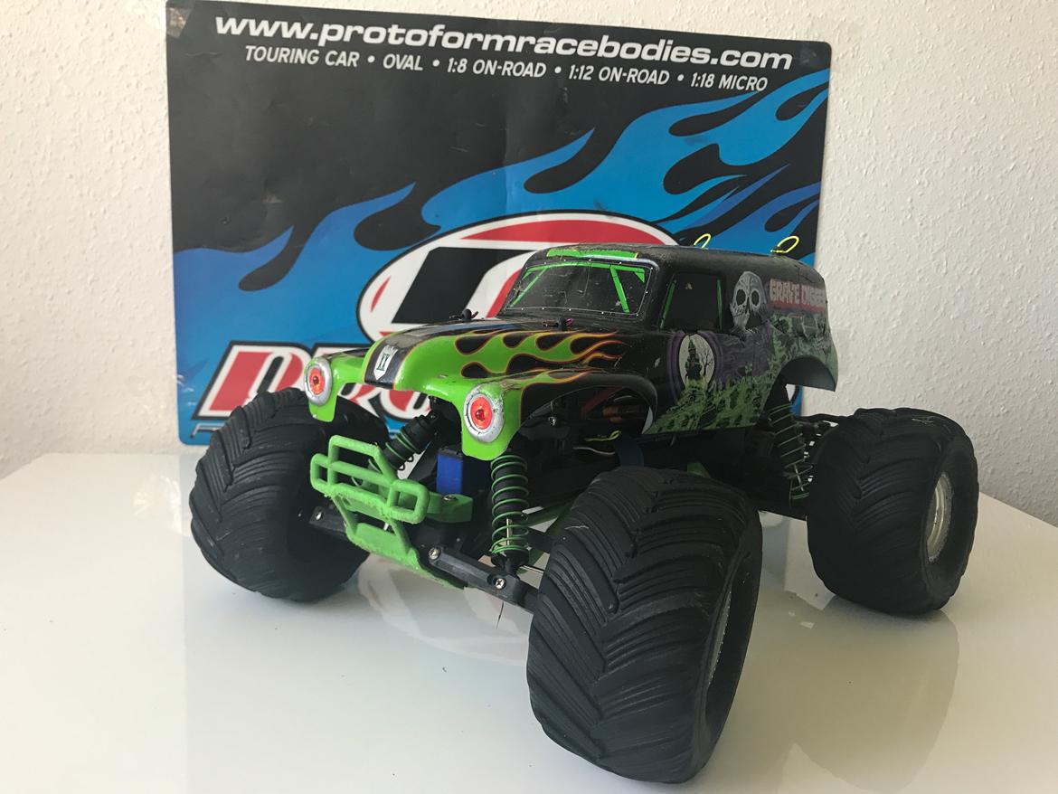 Off-Roader TRAXXAS GRAVE DIGGER billede 2