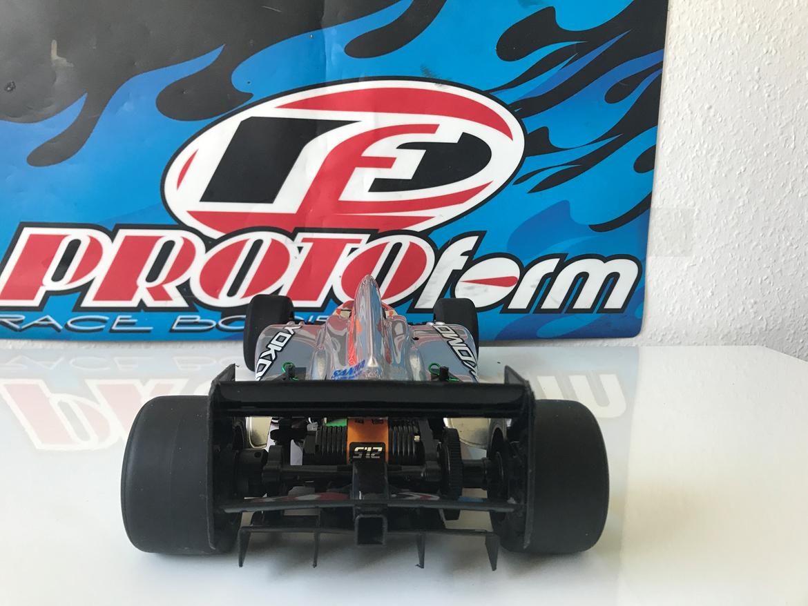 Bil Yokomo YRF 001W billede 4