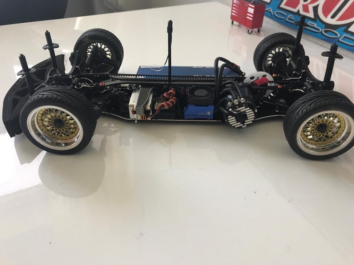 Bil Yokomo BD7 2016 Black Series  billede 6