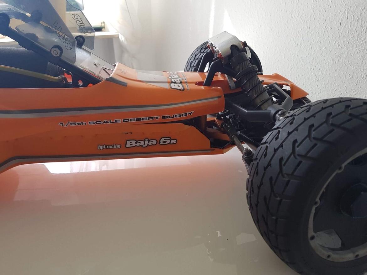 Buggy HPI Baja 5b 2.0 model  billede 14
