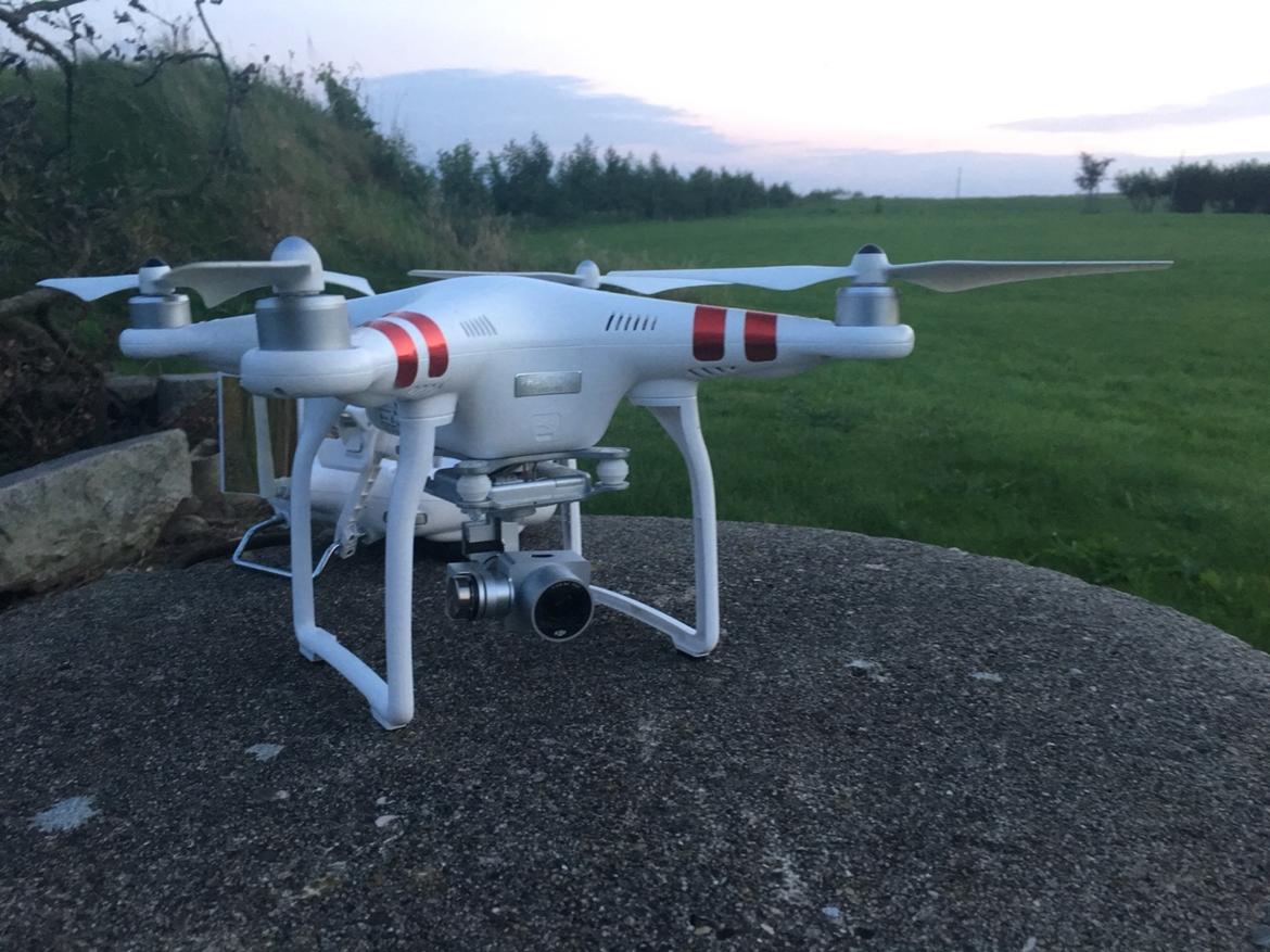 Multirotor DJI PHANTOM 3 STANDARD - Fra Første tur !  billede 1