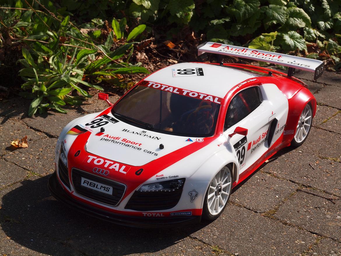 Bil Team-C GR8LE Audi R8 LMS billede 1