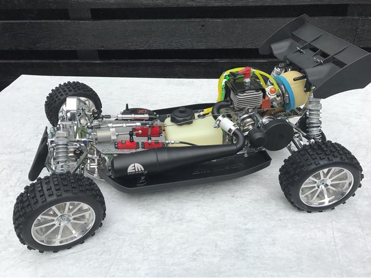 {{currentPhoto.altText}} billede {{currentPhoto.number}}