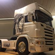 Lastbiler Scania R400