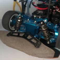 Bil TAMIYA TT-01 CARBON +upgrades ;)