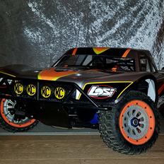 Off-Roader Losi 5ive t