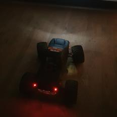 Truck Cen Genesis Limited Edition *custom dual wheel*