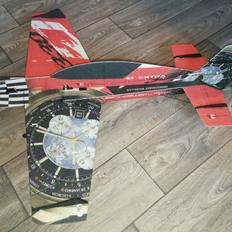 Fly RCF Extra 330 superlite (solgt)