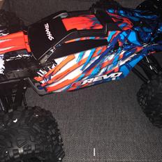 Bil Traxxas E-revo vxl 2.0 