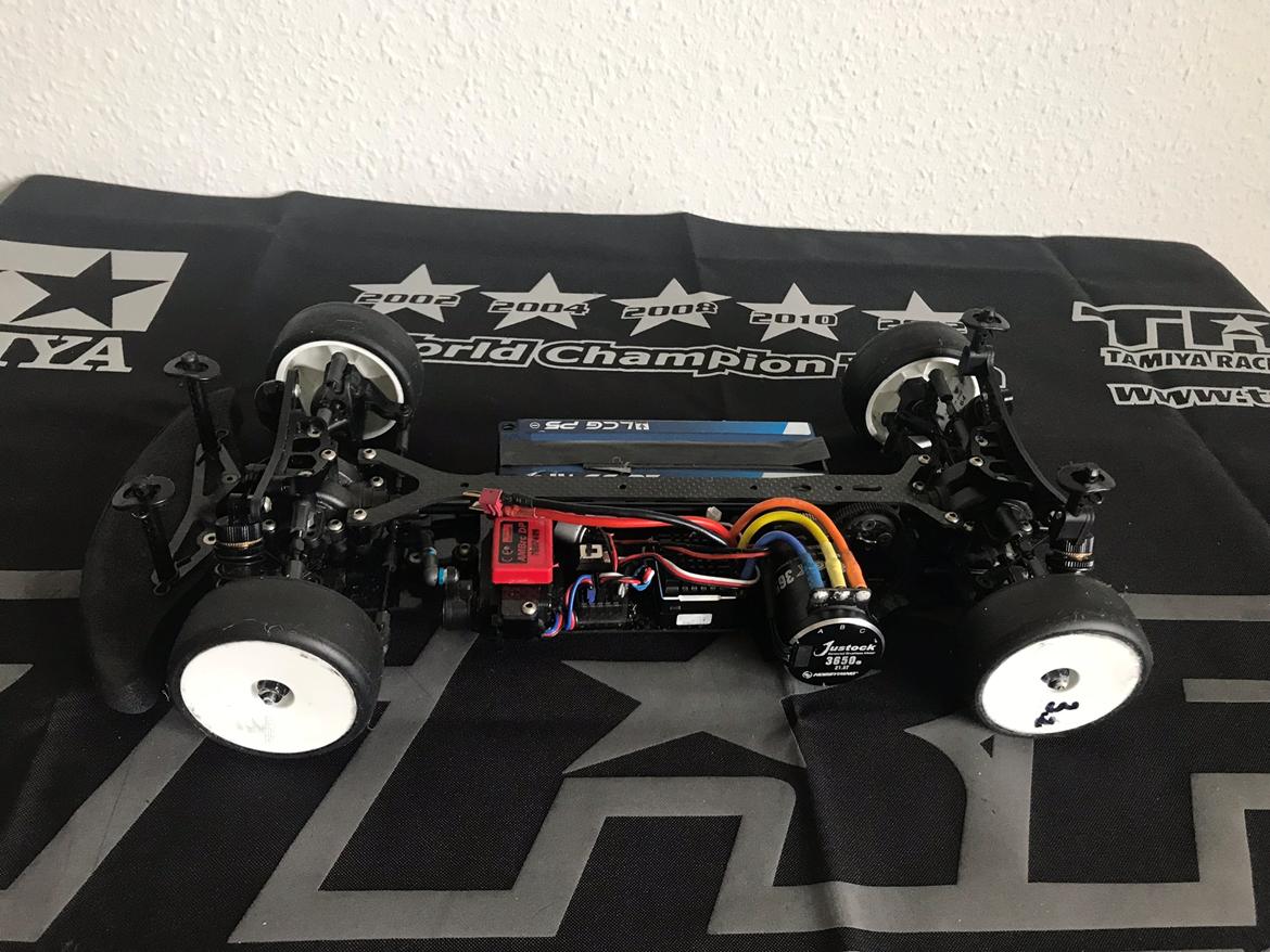 Bil Tamiya TB evo6 Black-Edition billede 4