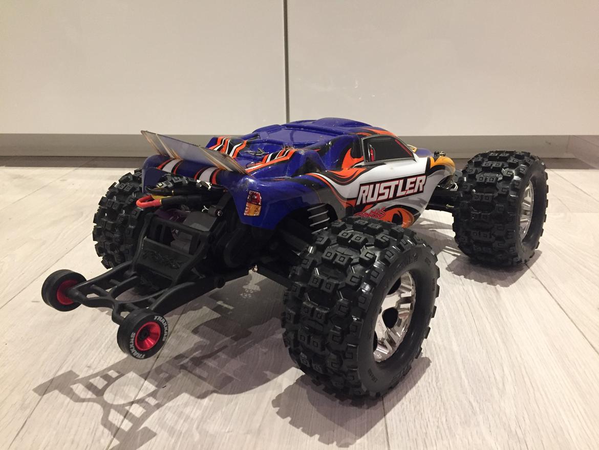 Truck Traxxas Rustler Brushless  billede 4