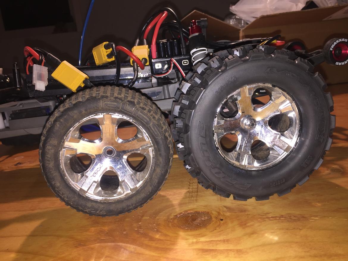 Truck Traxxas Rustler Brushless  billede 8