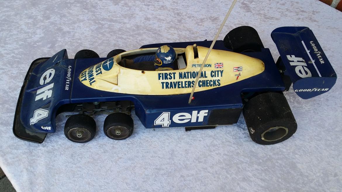 Bil Tamiya Tyrrell p34 six wheeler (58003) billede 2