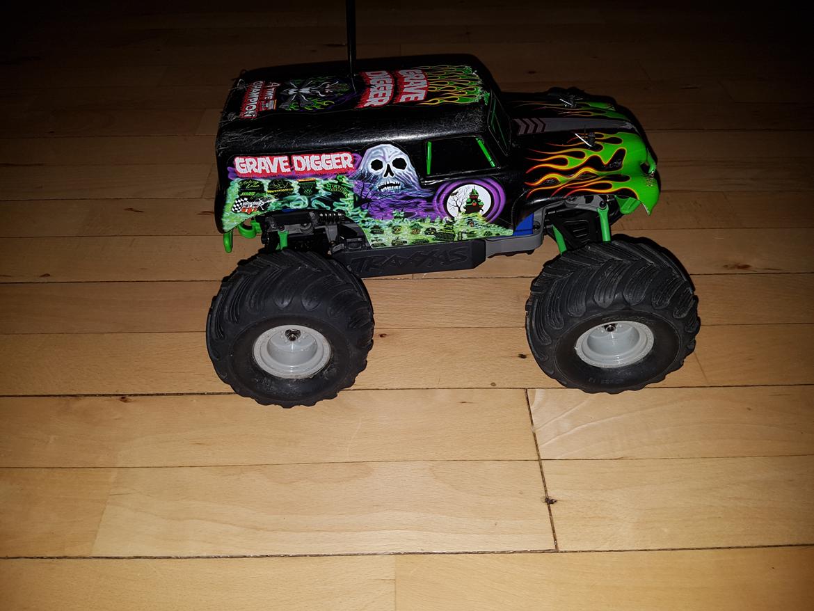 Off-Roader Traxxas Grave Digger 1/16 billede 6