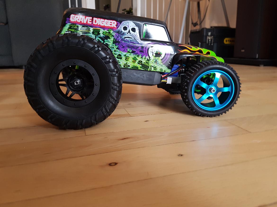 Off-Roader Traxxas Grave Digger 1/16 billede 1