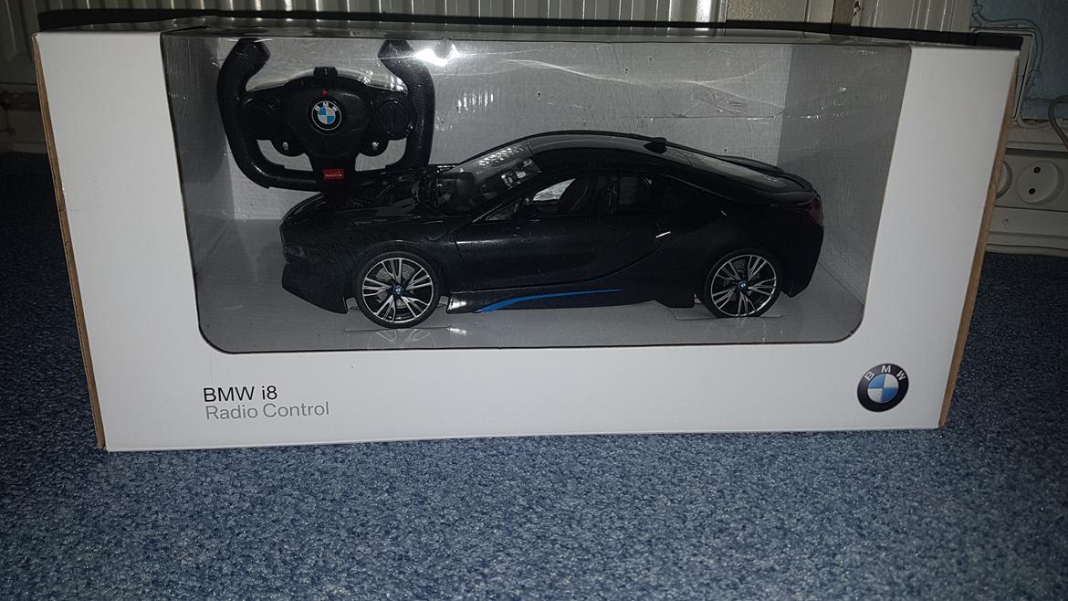 Bil BMW i8 2017 hybrid billede 1