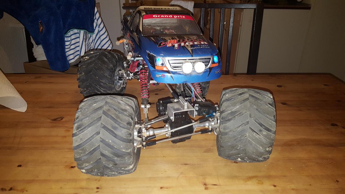 Bil Tamiya Clodbuster ( Lettere ombygget) (Solgt) billede 1