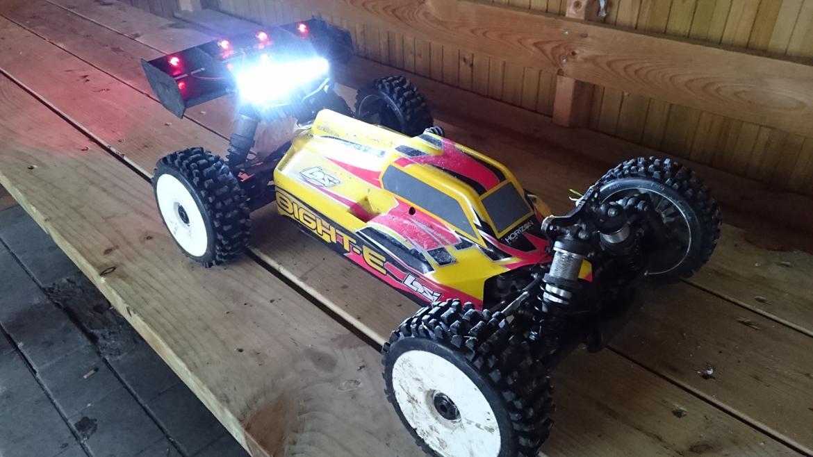 Buggy Losi 8IGHT-E billede 1