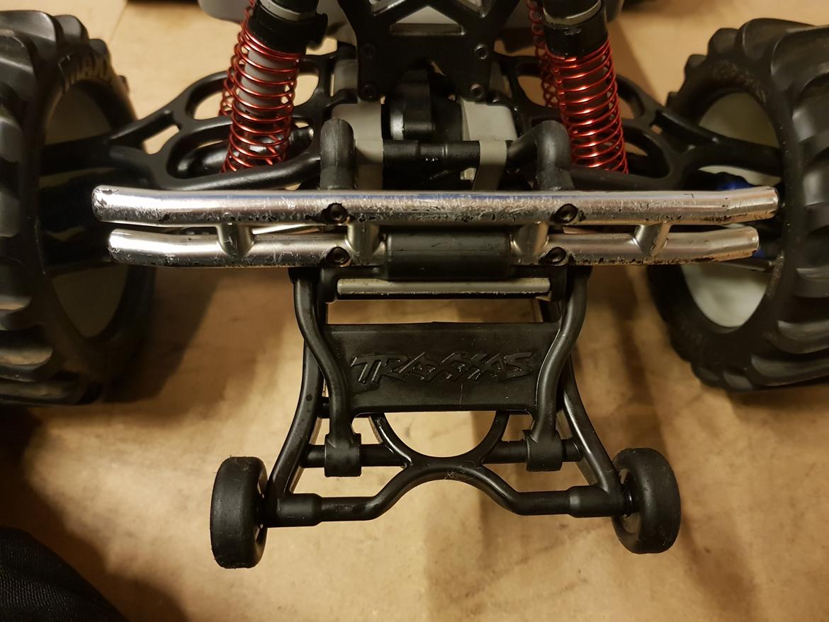 Truck Traxxas E-Maxx billede 10