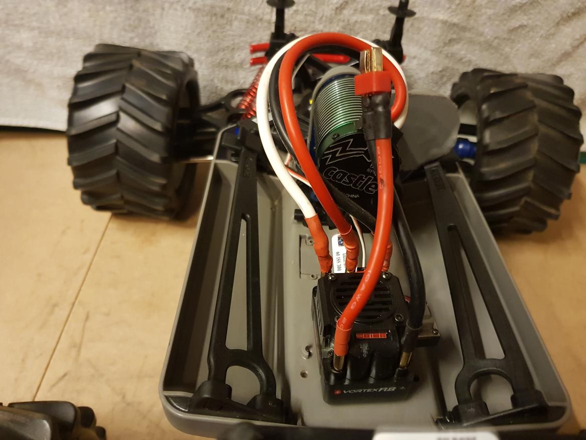 Truck Traxxas E-Maxx billede 11