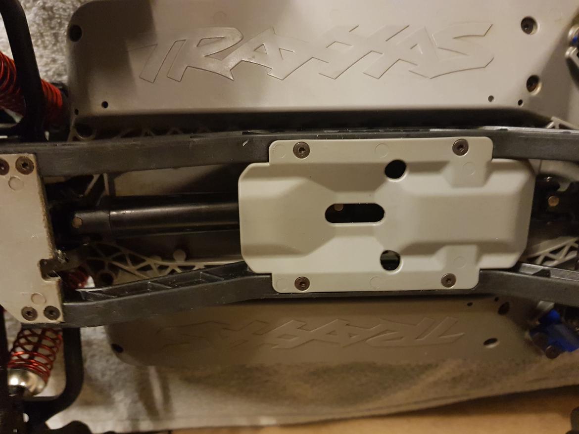 Truck Traxxas E-Maxx billede 18