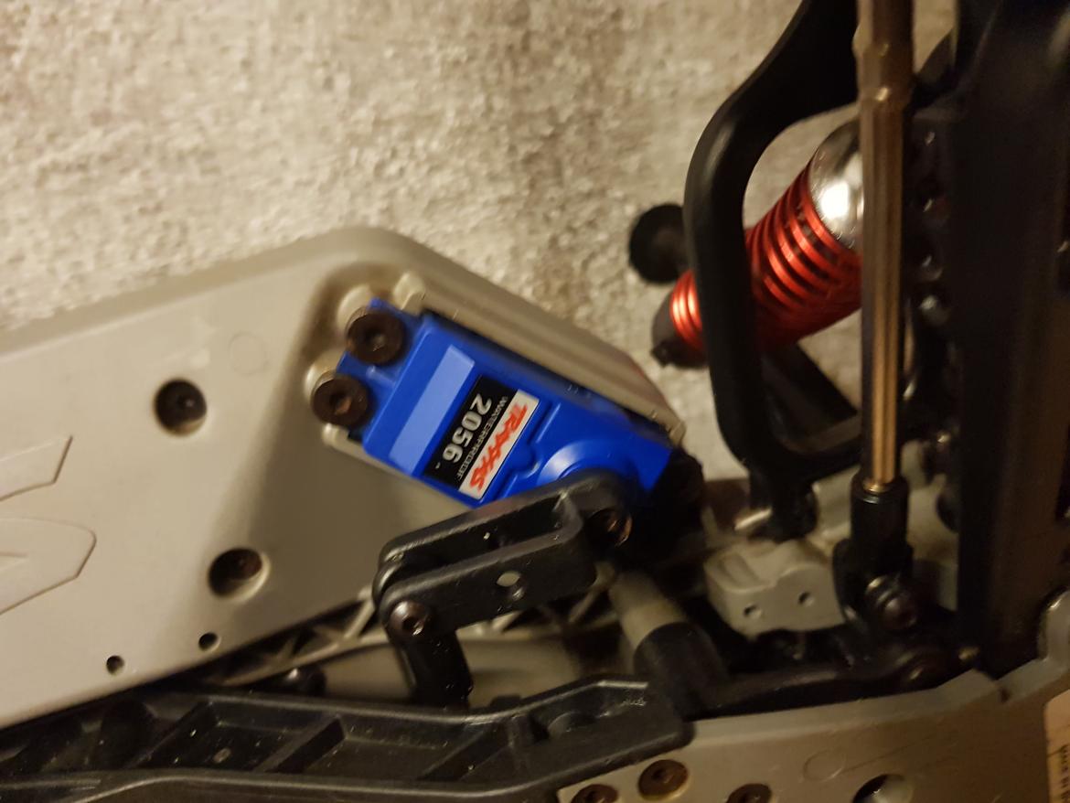 Truck Traxxas E-Maxx billede 19