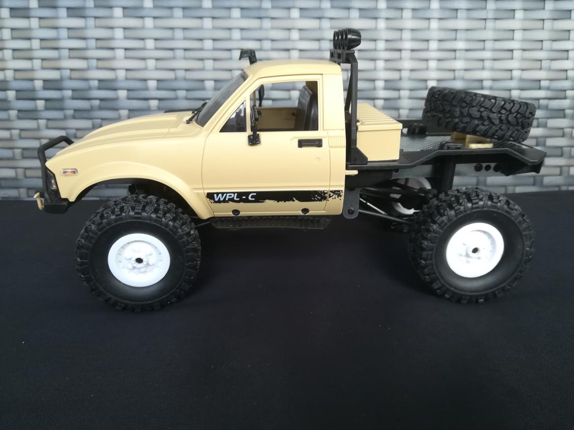 Bil WPL Hilux (Solgt)  billede 11