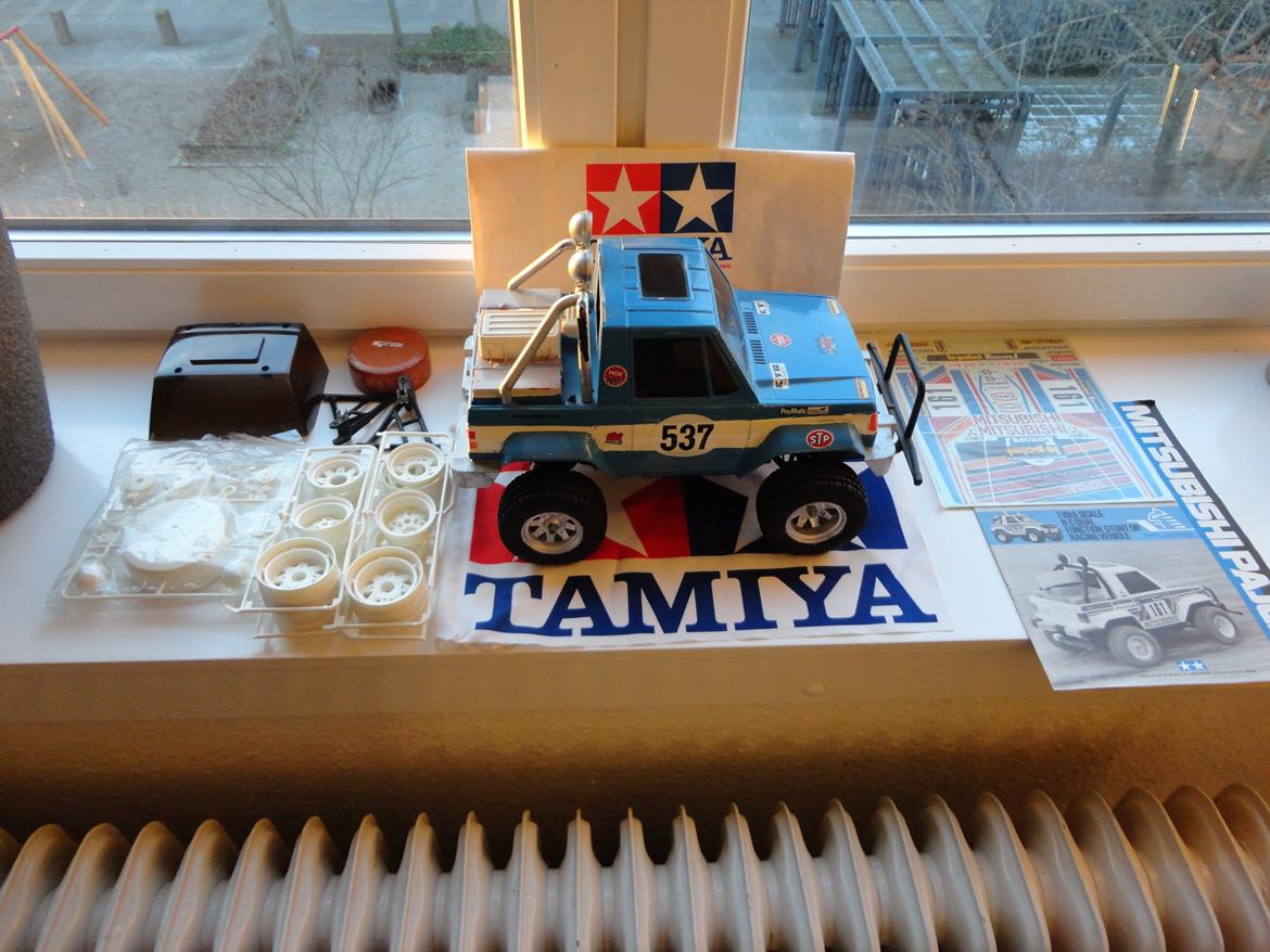 Bil Tamiya Mitsubishi Pajero (58044) billede 1