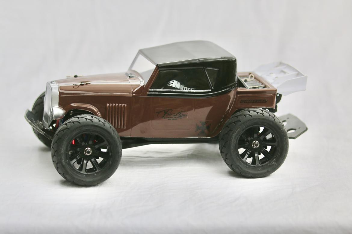 Bil Traxxas 1/16 E-Revo billede 10