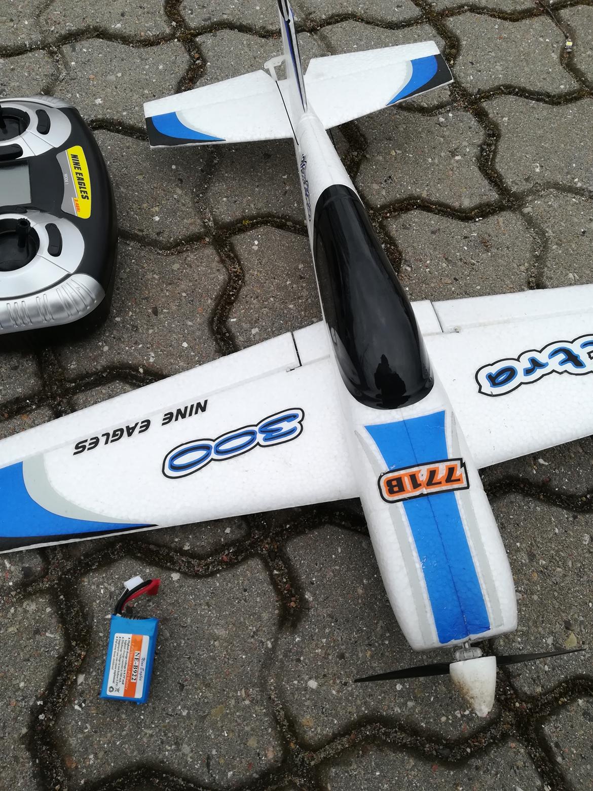 Fly Nine eagle xtra 300 billede 3