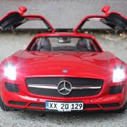 Bil Mercedes Benz SLS AMG