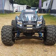 Bil traxxas x-maxx 8s