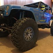 Off-Roader Axial Poison Spyder Wraith (Custom 1.9 Version)