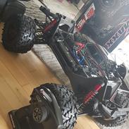Truck X-MAXX 8S