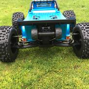 Truck Arrma Notorious 6S BLX Stunt Truck
